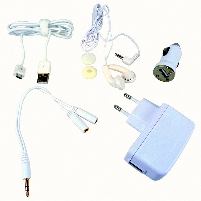 Kit chargeur allume cigare et prise secteur&#160; MICRO USB avec doubleur et &eacute;couteurs