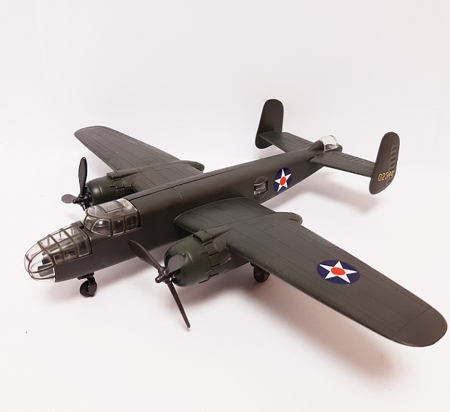 Maquette avion bombardier B-25 MITCHELL (&eacute;chelle 1/87&egrave;me) 2&egrave;me guerre mondiale